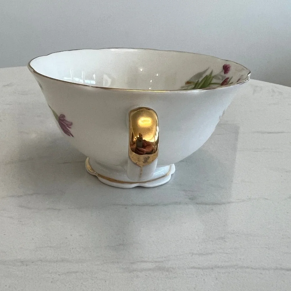 Vintage Halsey Fifth Japan Floral Porcelain Teacup Saucer Set Gold‎ Trim
